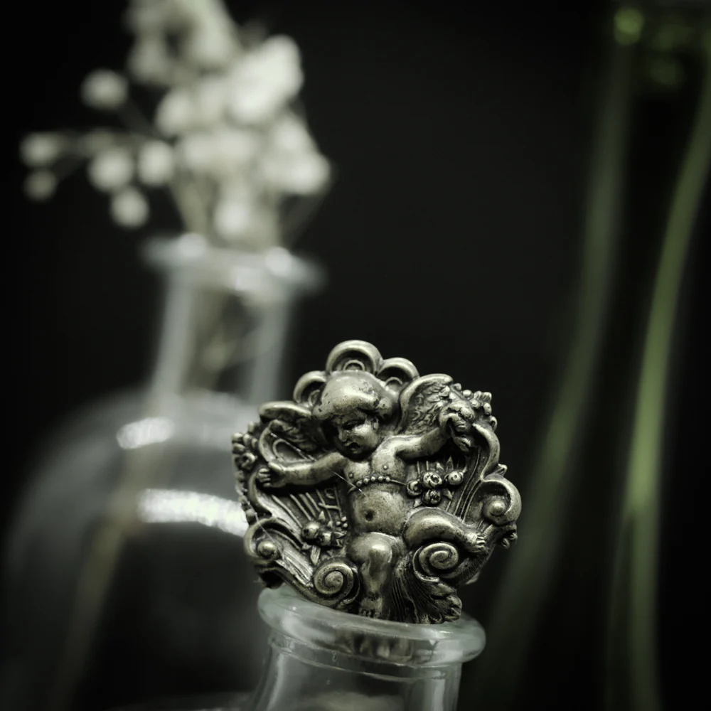 Antiqued Brass Victorian Angel Statement Ring - Image 4