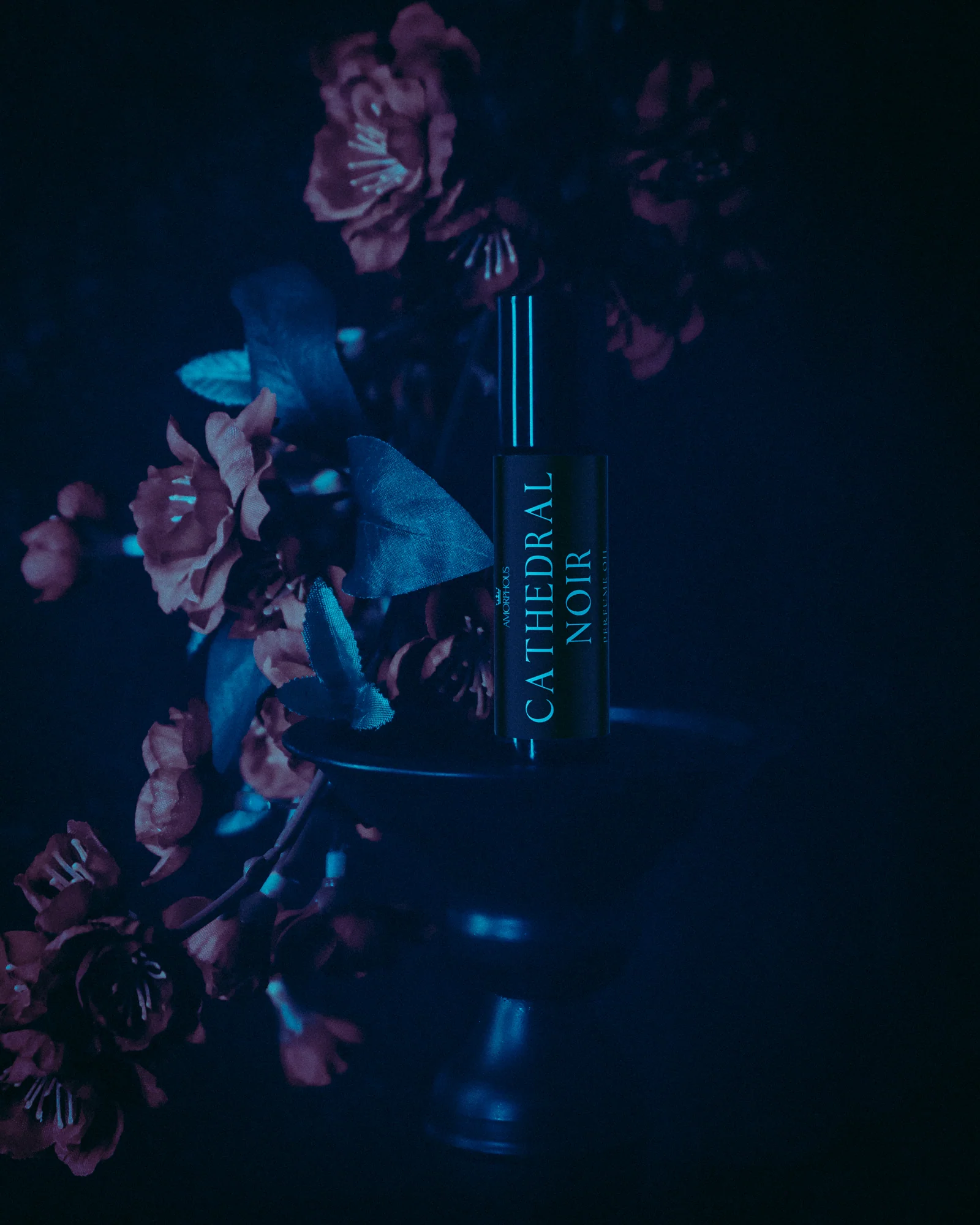 Cathedral Noir Perfume Oil - Image 5